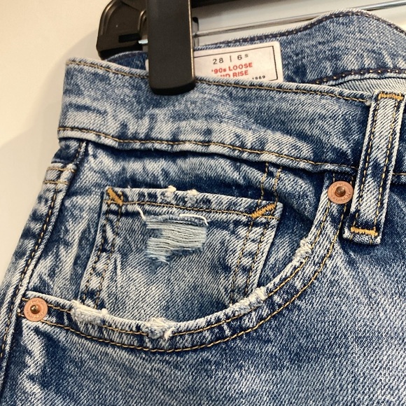 GAP 90’s Loose Mid Rise Jeans - Picture 6 of 15